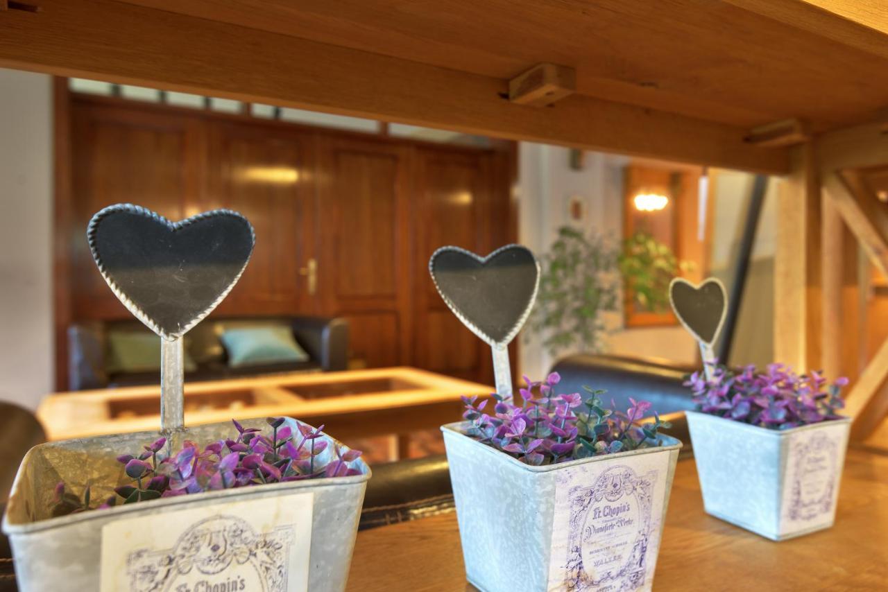 Casa Muntelui Otel Fundata Dış mekan fotoğraf