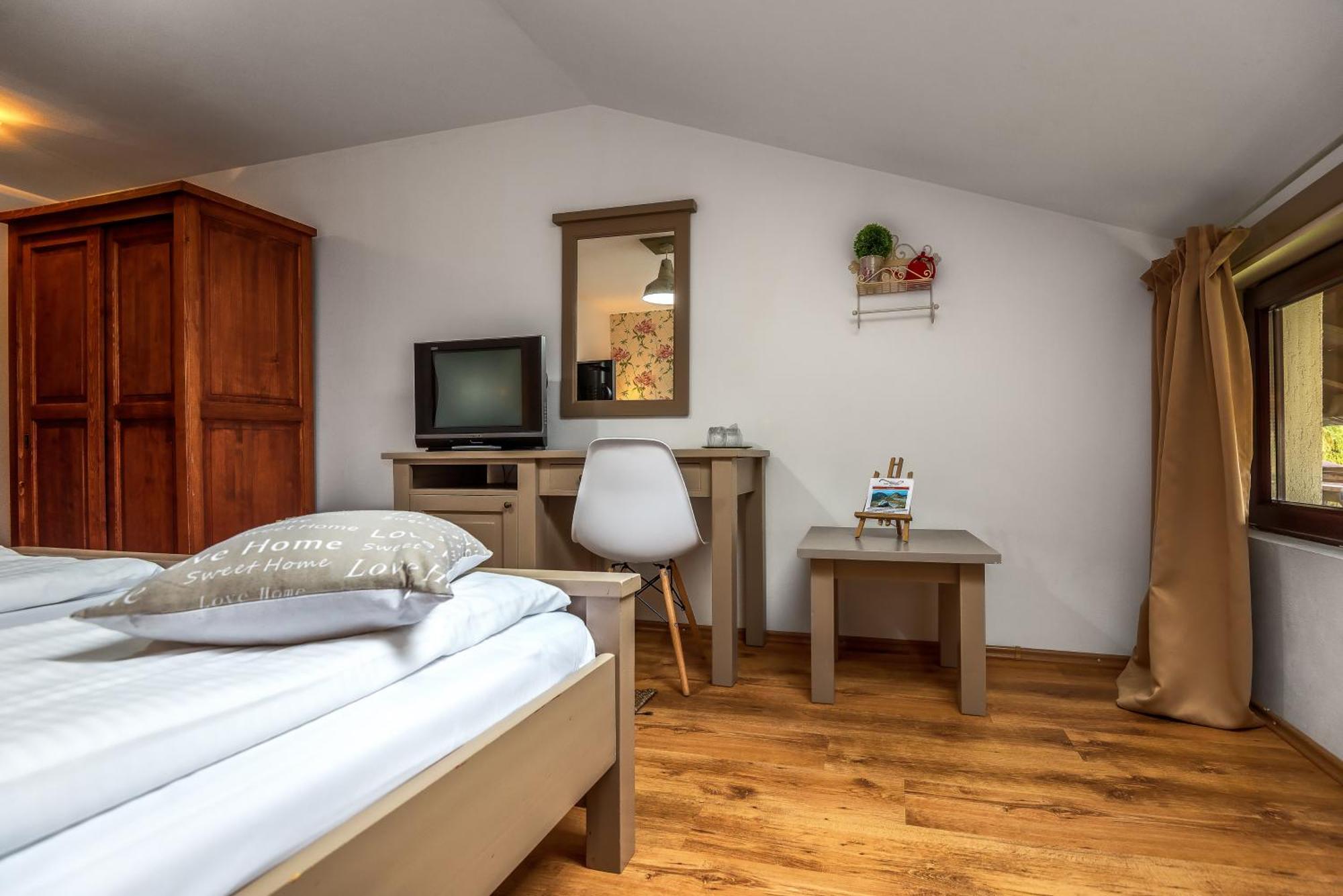 Casa Muntelui Otel Fundata Dış mekan fotoğraf