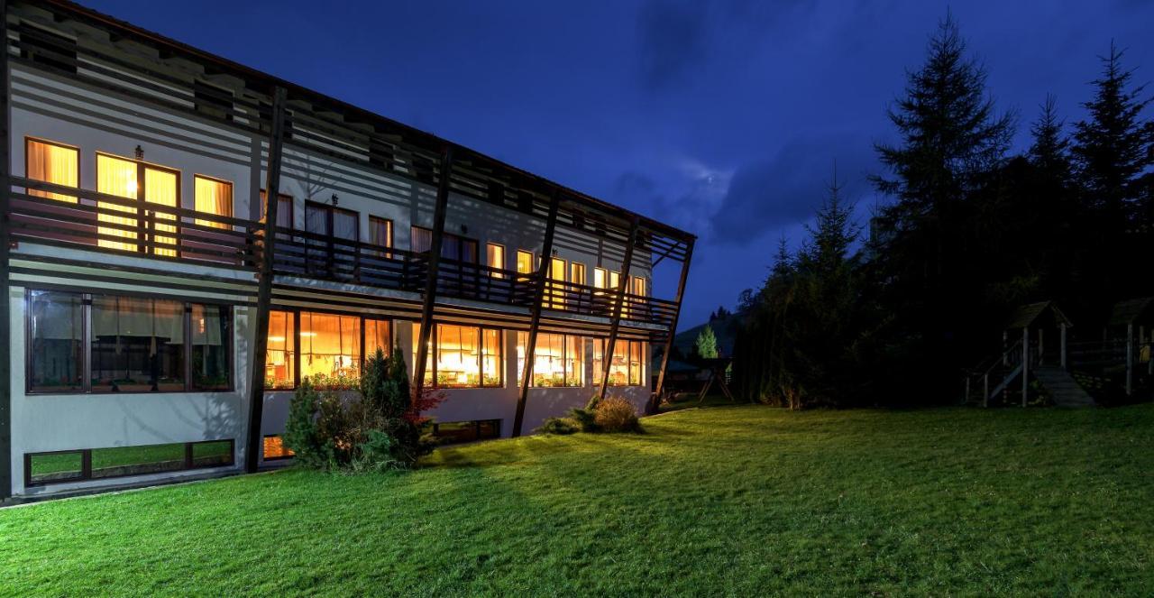 Casa Muntelui Otel Fundata Dış mekan fotoğraf