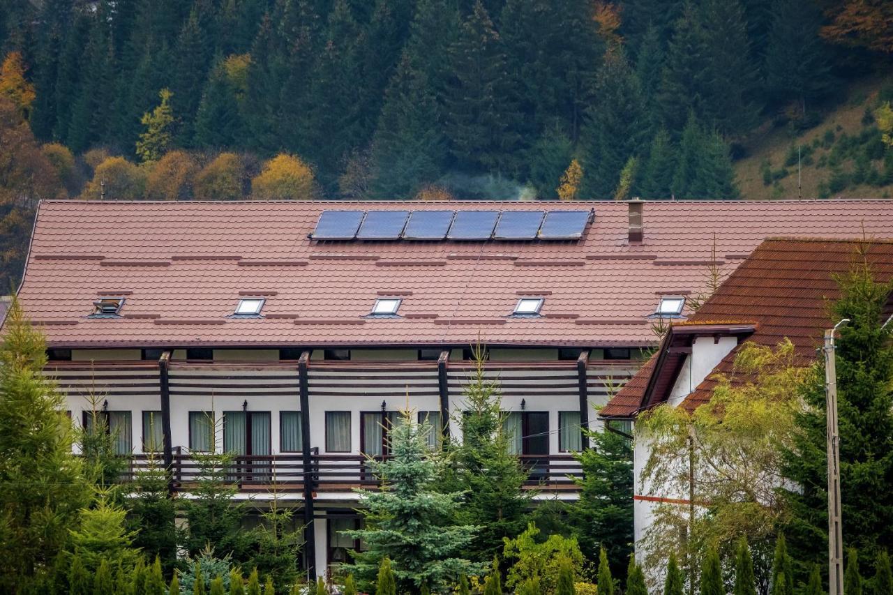 Casa Muntelui Otel Fundata Dış mekan fotoğraf